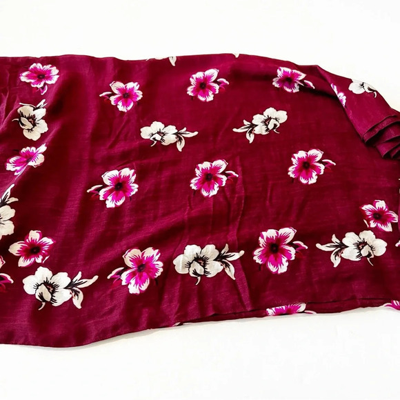 Ann Taylor Burgundy‎ Floral Silk Blend Rectangle Scarf Neck Wrap Purse Tie NWOT - Picture 5 of 9